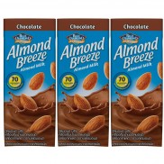Sữa hạt hạnh nhân ALMOND BREEZE Sô cô la 180ml (Lốc 3 hộp)[HSD 7/2021]